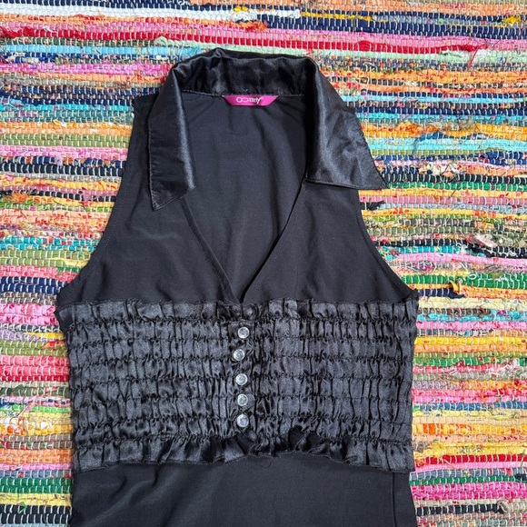 Vintage Y2K Black Collared Halter Top – Best Fits Size Small - Picture 2 of 2